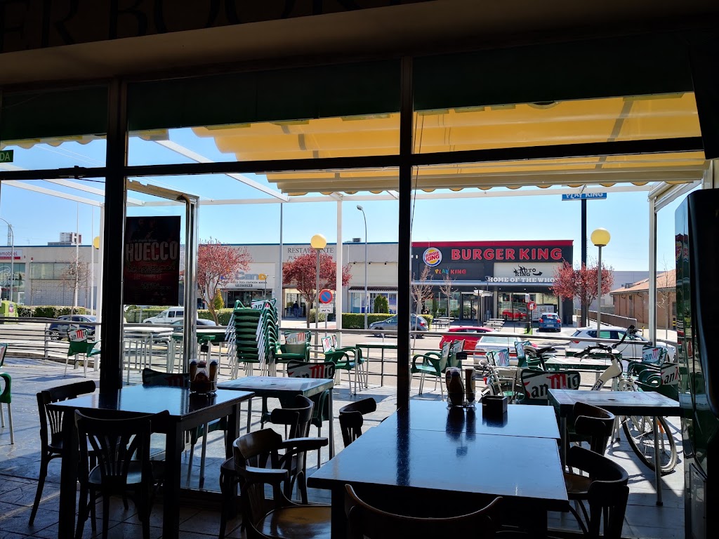 El Cafe de Tudela — Ambiente