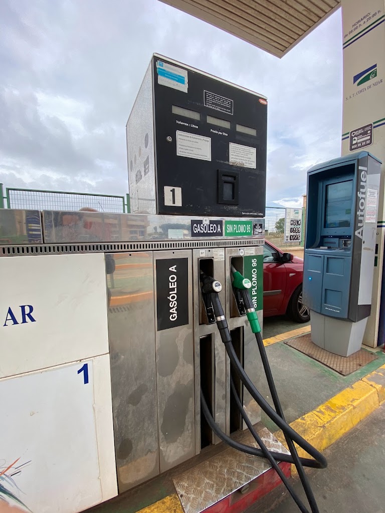 S.A.T. Costa De Nijar — Estacion de servicio