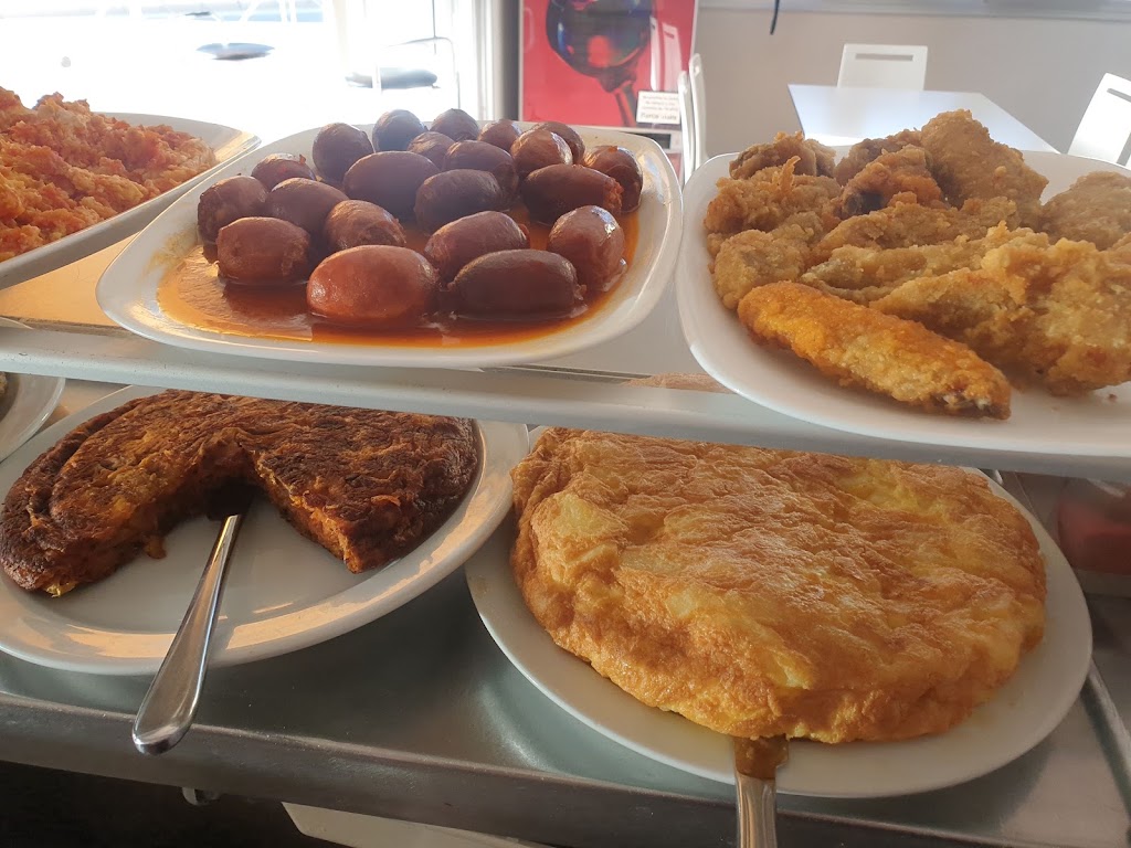 Cafeteria Bar Las Vegas VIP — Comida y bebida