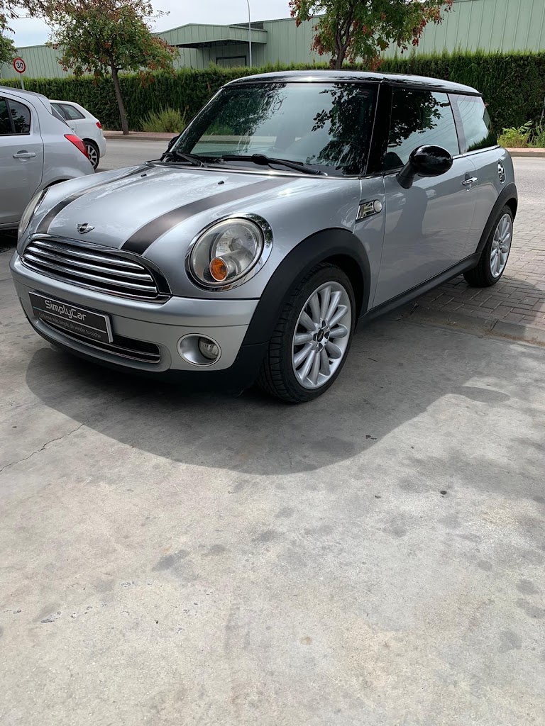 SimplyCar — Hatchback