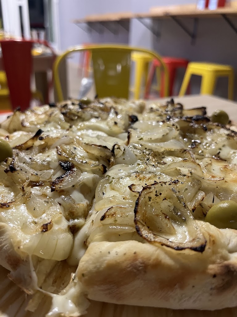 La Fugazzeta — Comida y bebida
