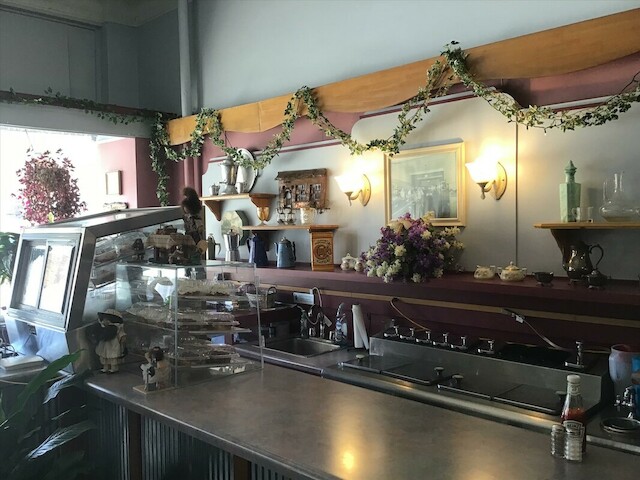  Jen’s Alpine Cafe and Soup Kitchen