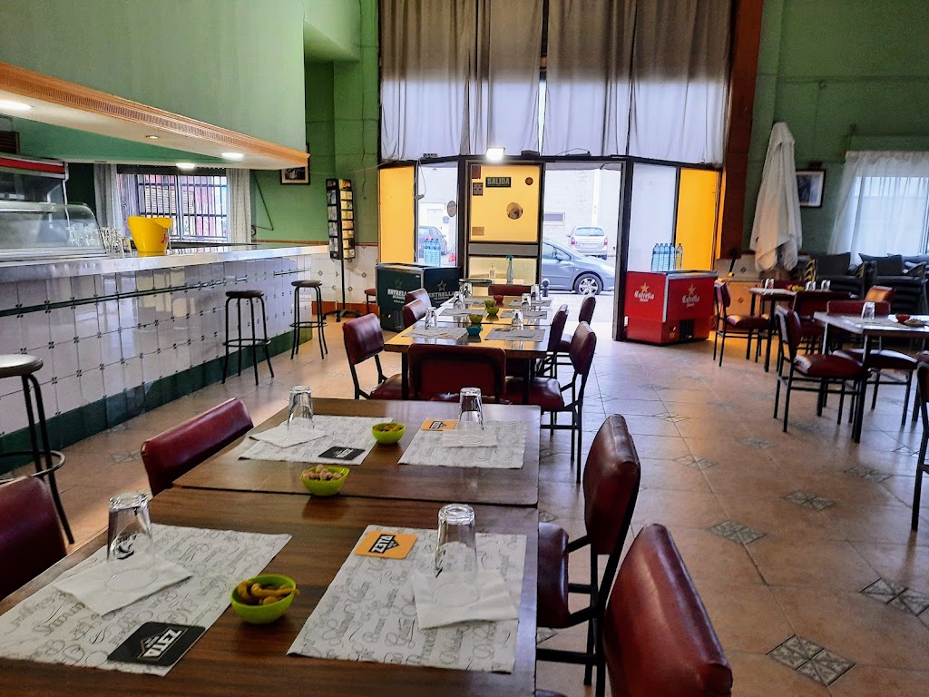 Bar ca la su — Ambiente