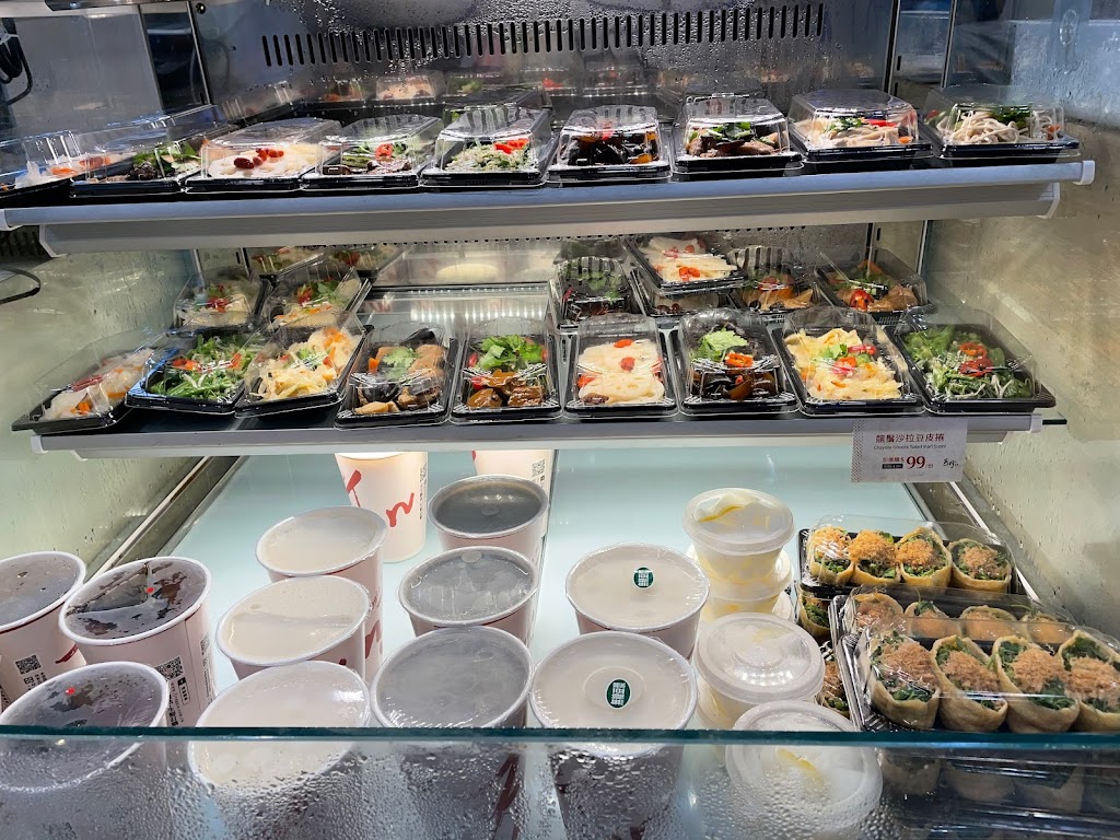 芳珍蔬食-新莊昌平店 的照片