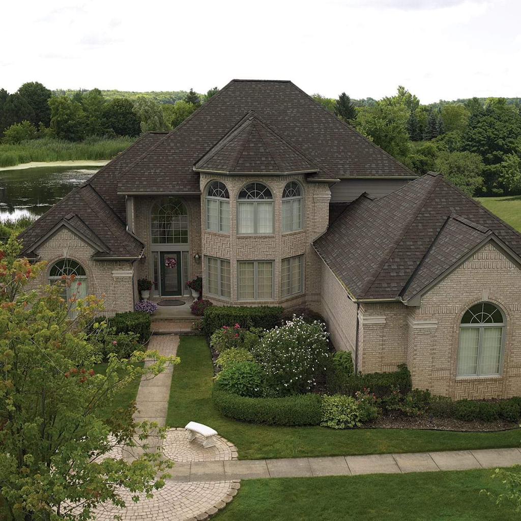 Roof shingle