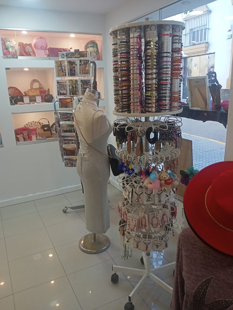 Souvenir en chiclana de la frontera / Velazquez