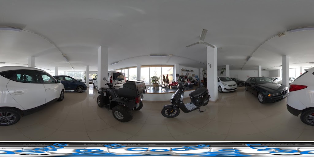 El Coche Barato — Hatchback