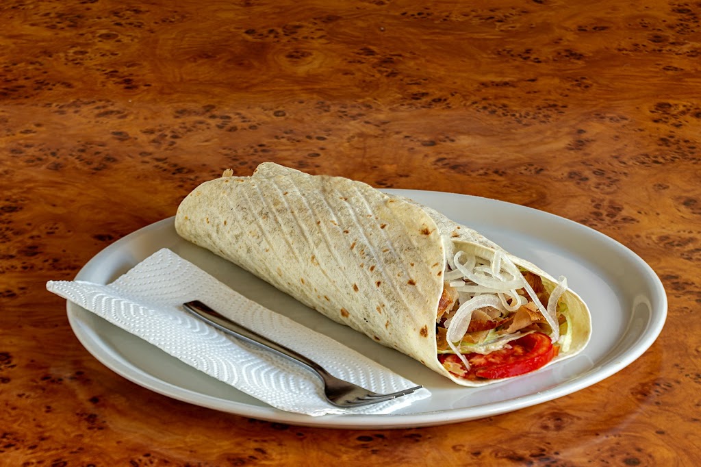 Dani kebab onda frente de druni