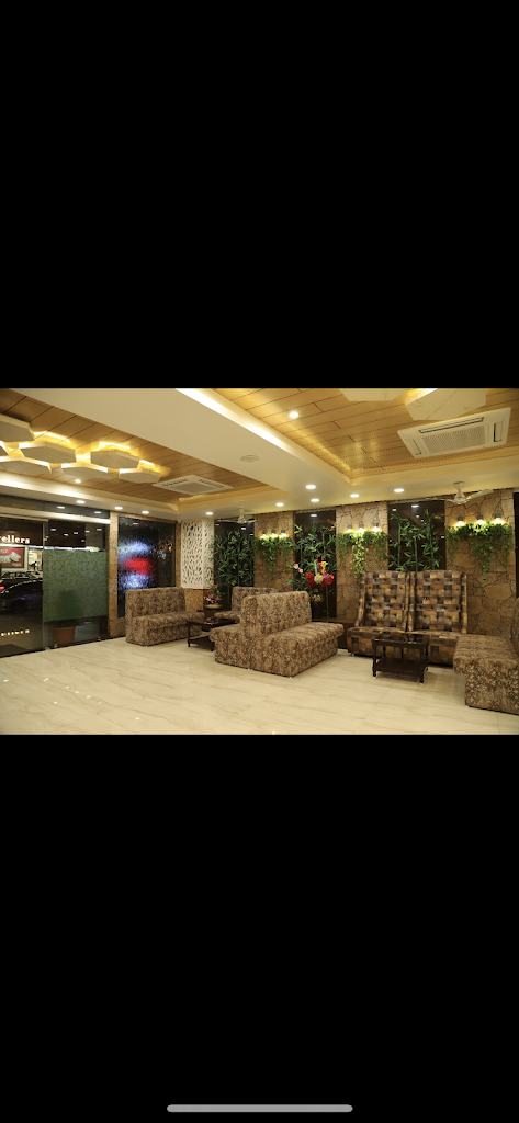 Hotel Orchid Inn