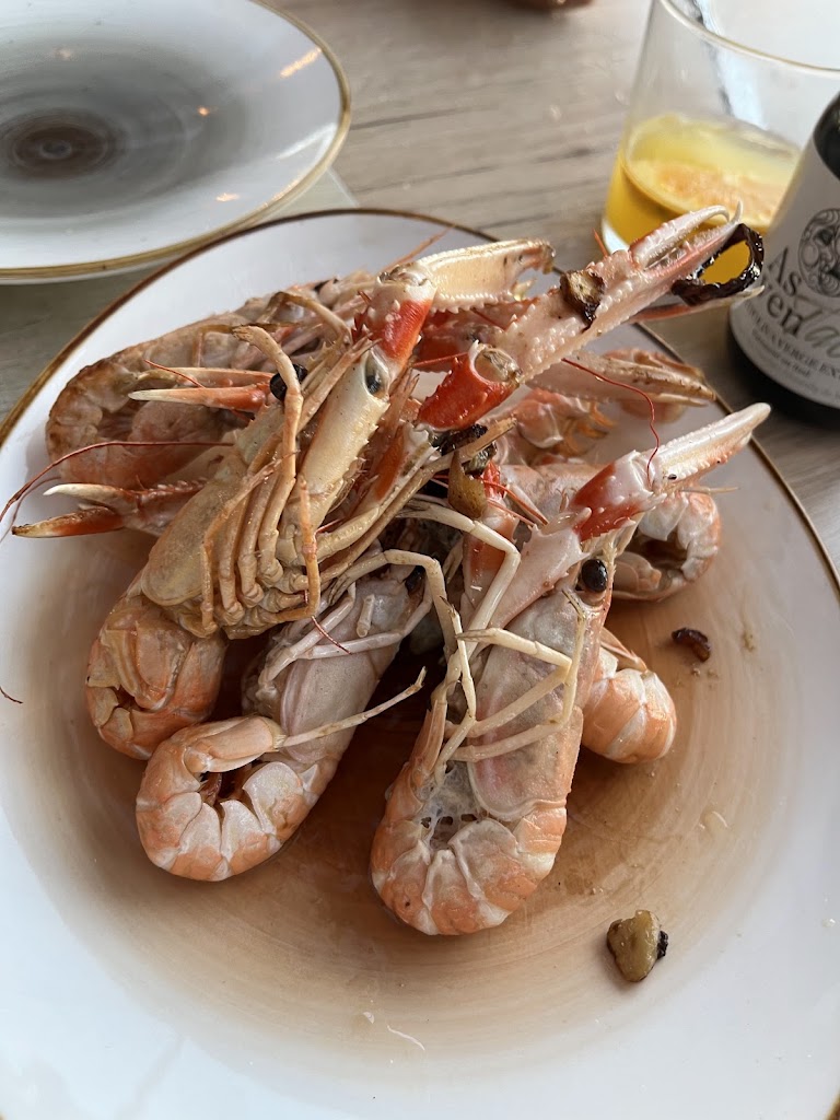 Restaurante Cal Gallisa — Comida y bebida