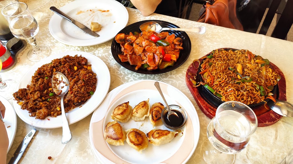 Palacio King — Comida y bebida