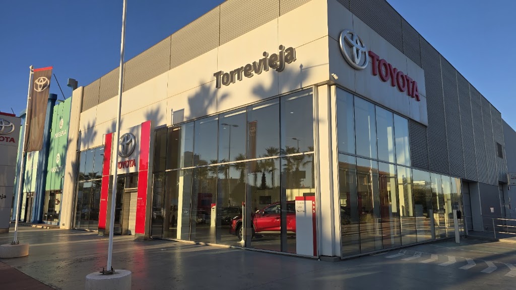 Taller Oficial TOYOTA - Medimotors Premium — Exterior