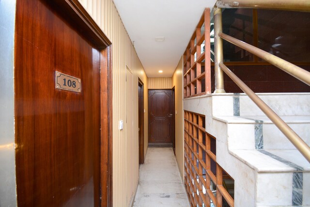 Capital O 33480 Hotel Amsun Pride