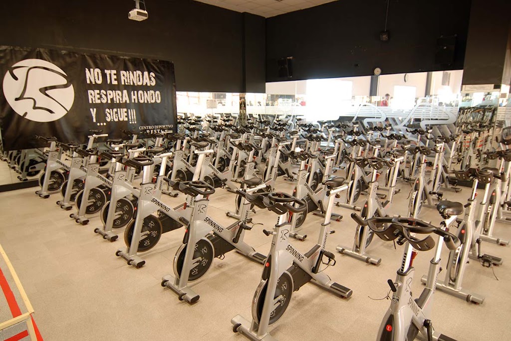 Centro Deportivo Reston — Gimnasio