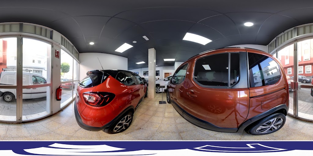 Miguel Leon Vecindario — Hatchback