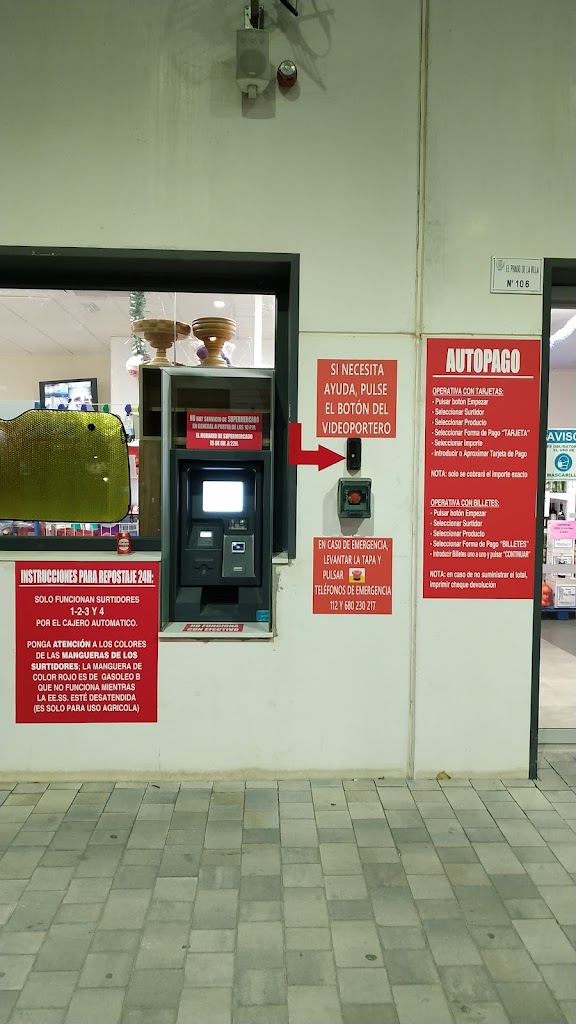 Gasolinera Jaberma — Exterior