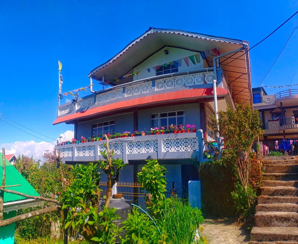 Aakeet Lyang Homestay