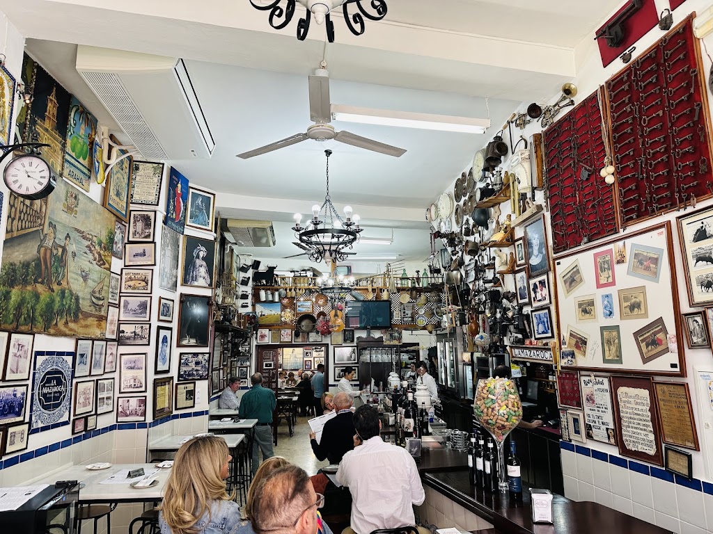 Bodega La Mazaroca — Ambiente