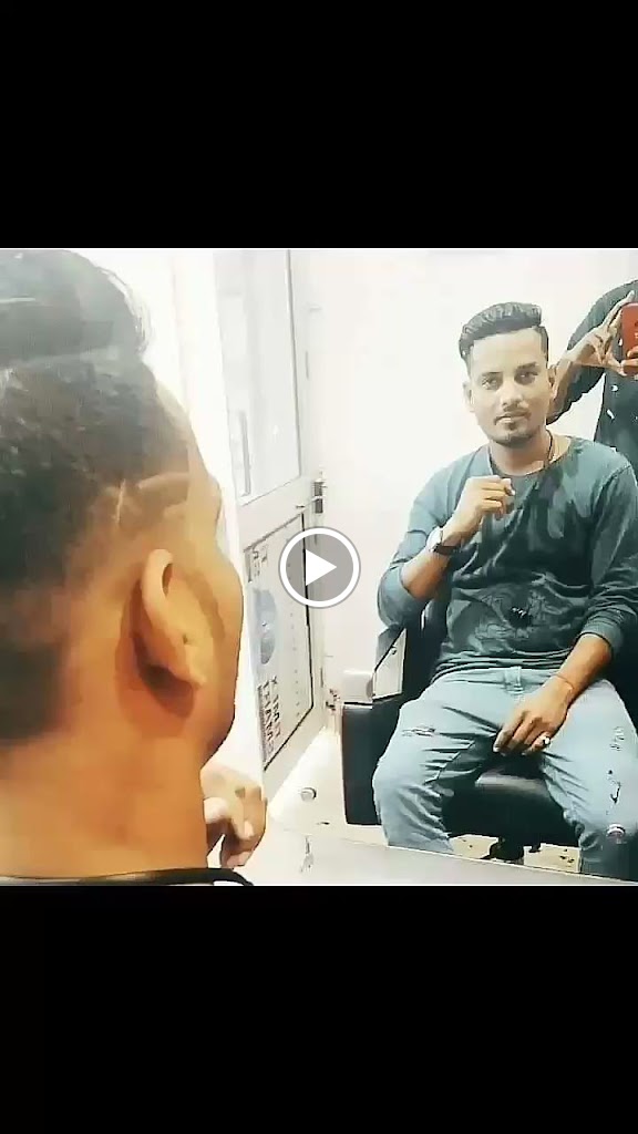 Aakarshan Cut And Glow Salon For Mens