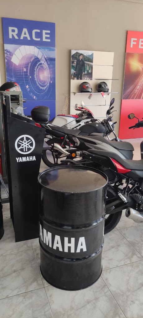 Tolda Bikers - Punto de venta Yamaha — Interior