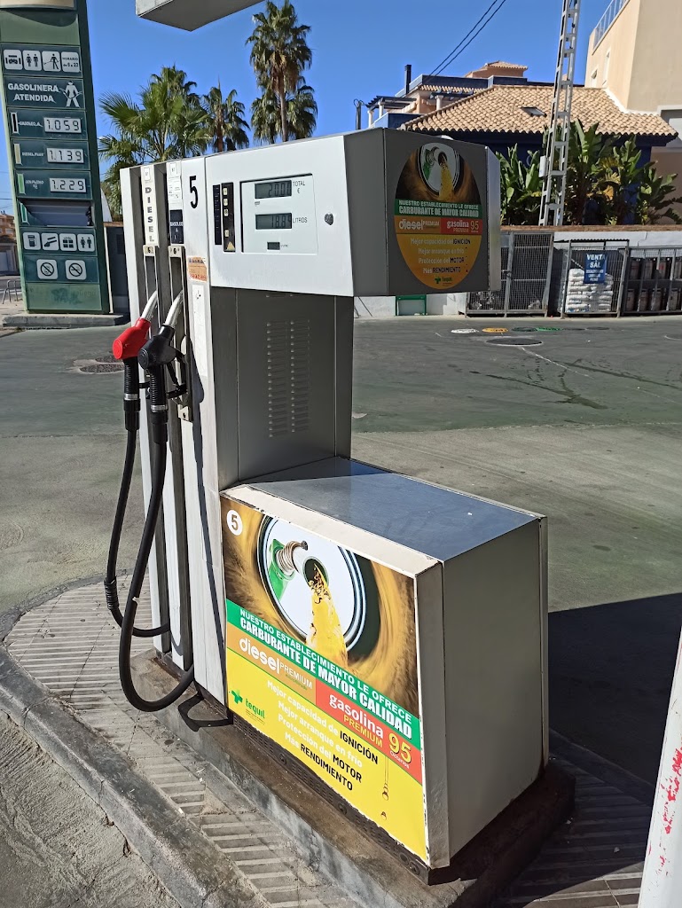 Moscardo — Surtidor de combustible