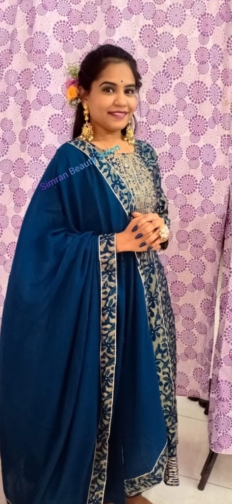 Simran Beauty Salon