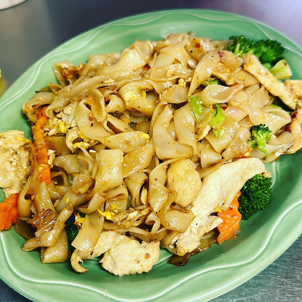 New Chiang Mai Thai Cuisine