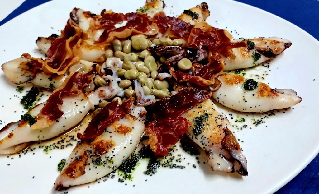 Bar Restaurante Llopis — Comida y bebida