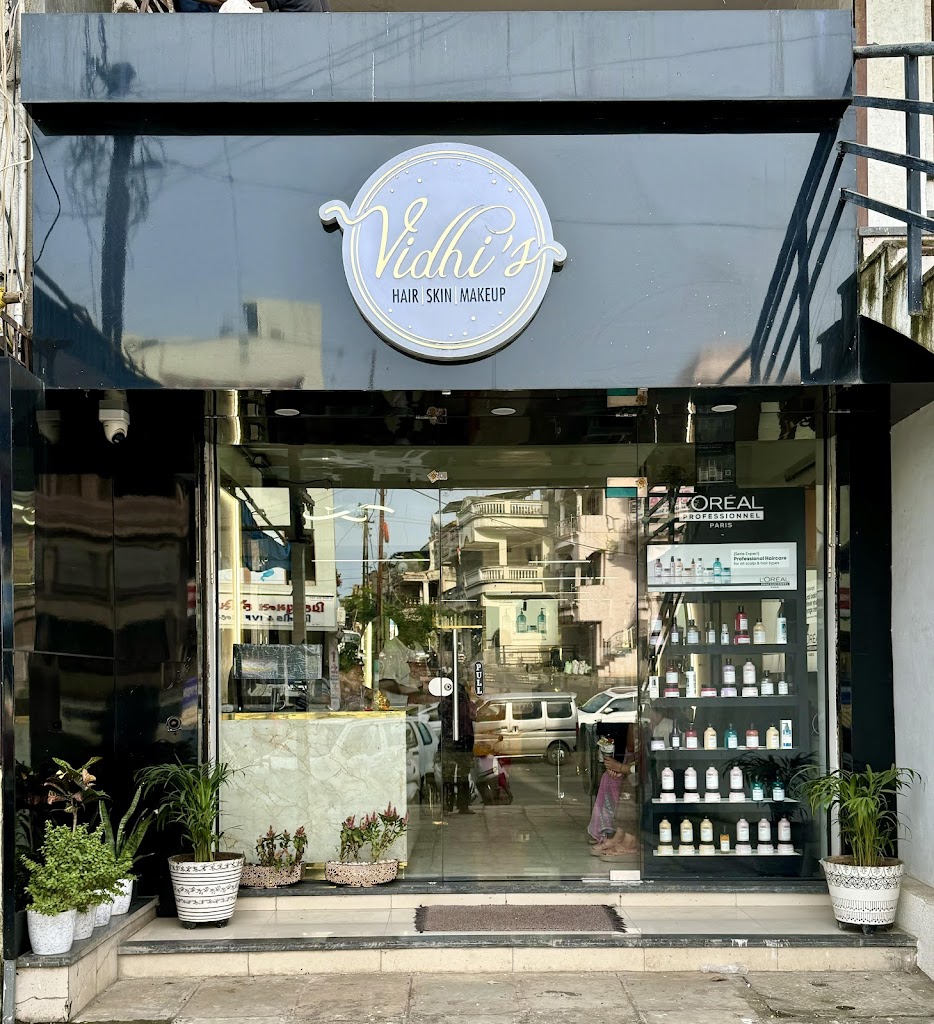 Vidhi S Salon