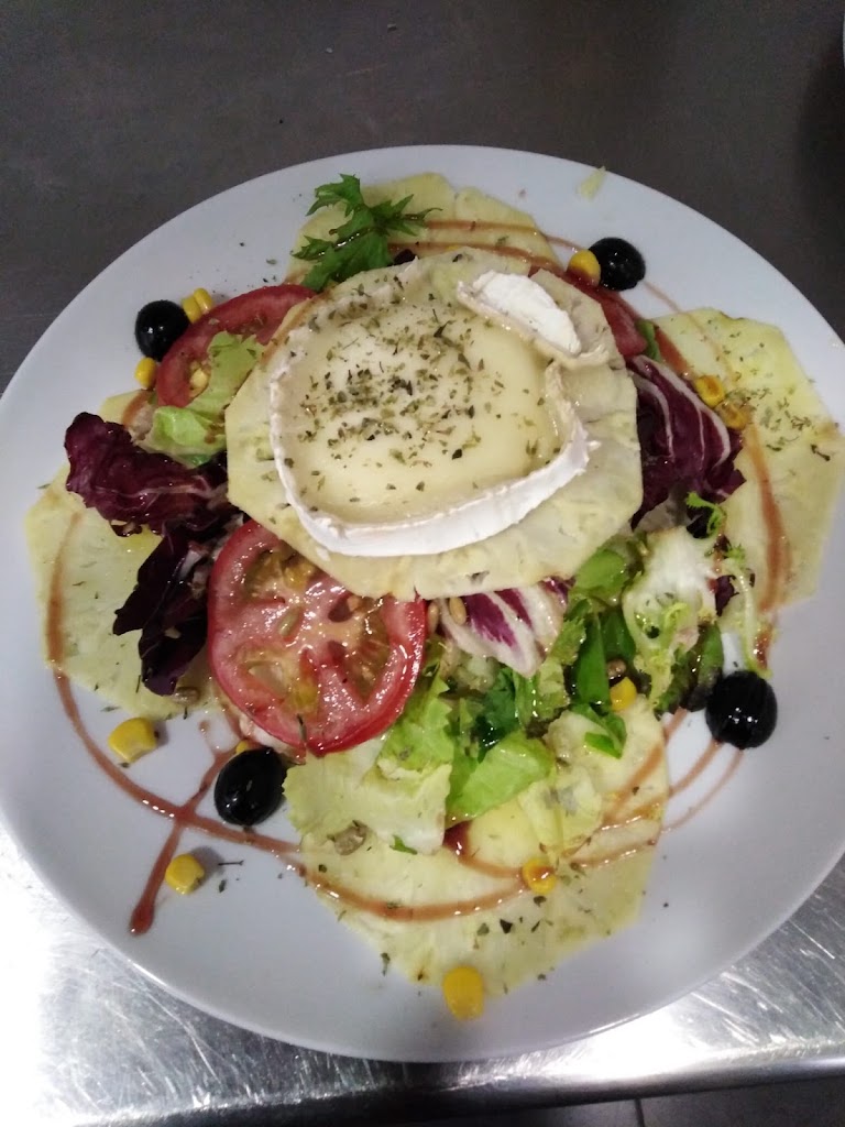 Restaurant Dos Cantons Manresa — Comida y bebida
