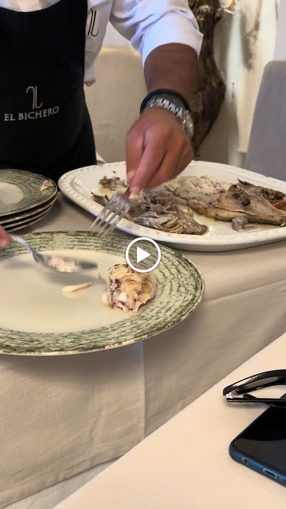 Restaurante El Bichero — Videos
