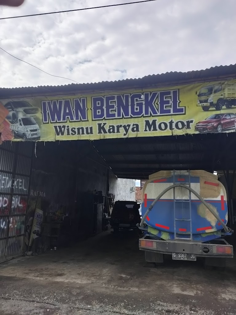 Bengkel mobil Iwan Wisnu karya