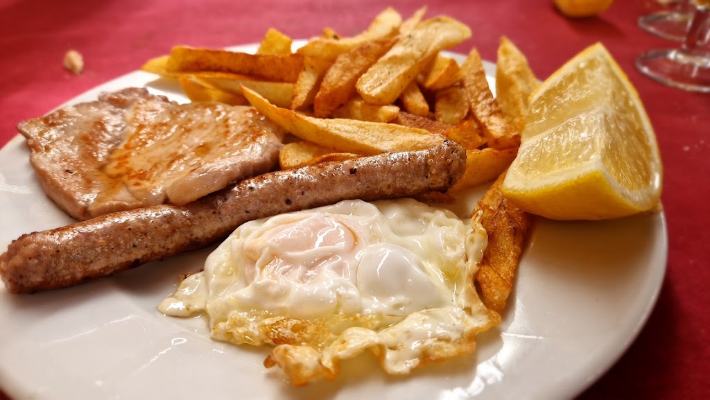 Bar Restaurante La Cruz — Comida y bebida