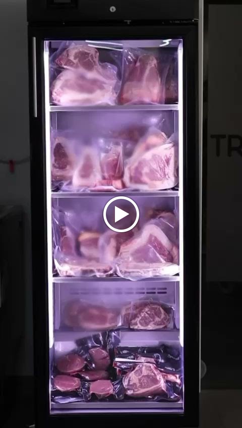 TroKadero RestoBar — Ambiente