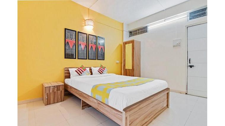 Hotel O Saraswati Niwas Vadgaon Budruk