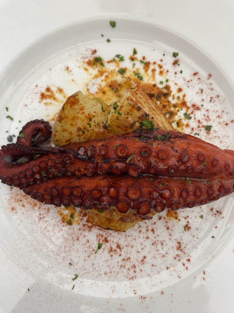 La Macana — Comida y bebida