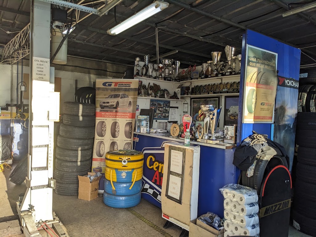 Neumaticos VV — Interior
