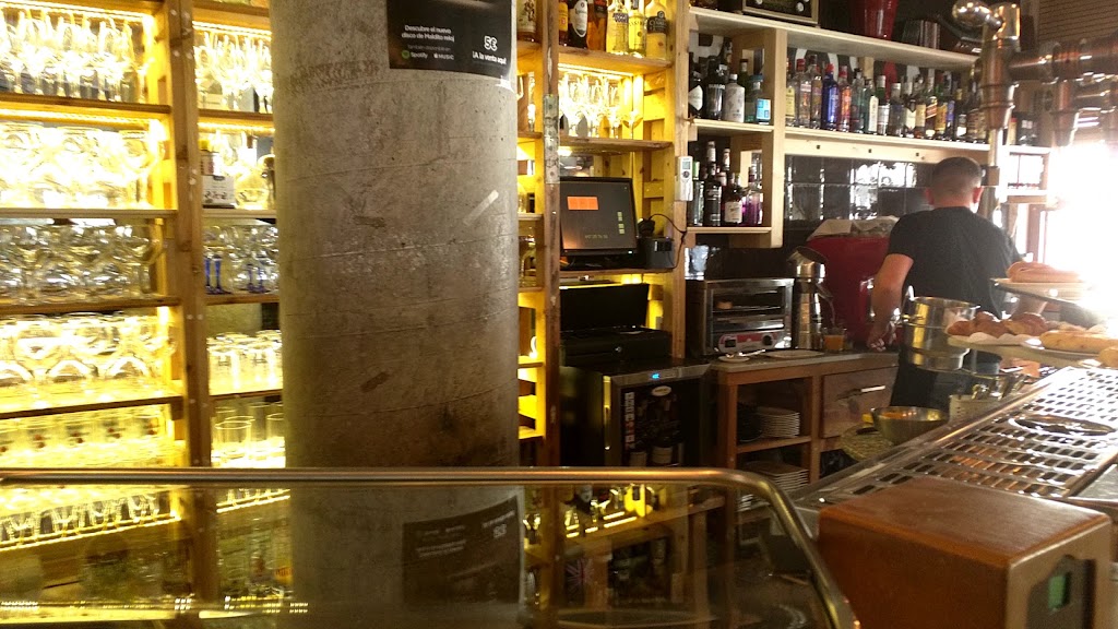 Palo Santo Cafe — Ambiente