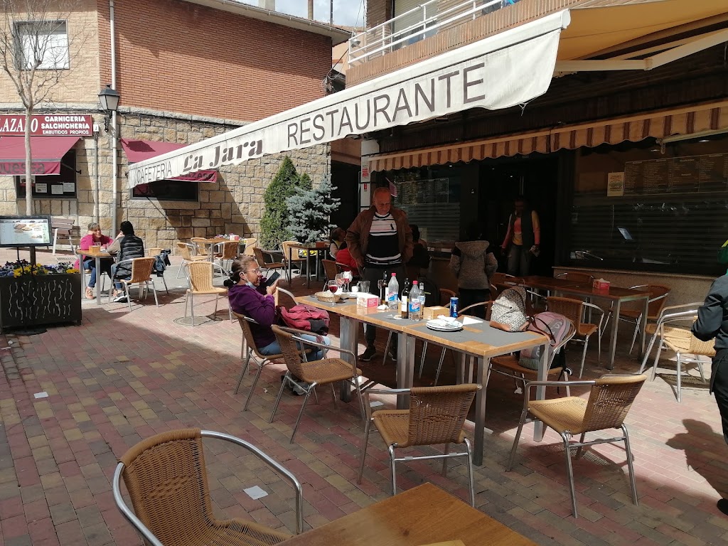 Restaurante la Jara — Ambiente