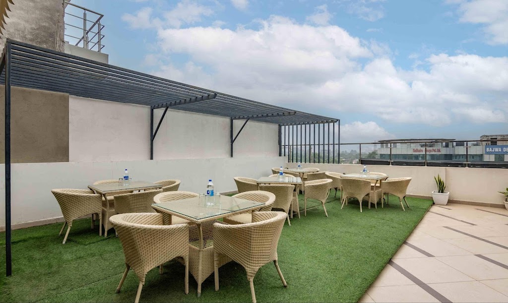 Treebo Jd Residency Hotel In Mohali