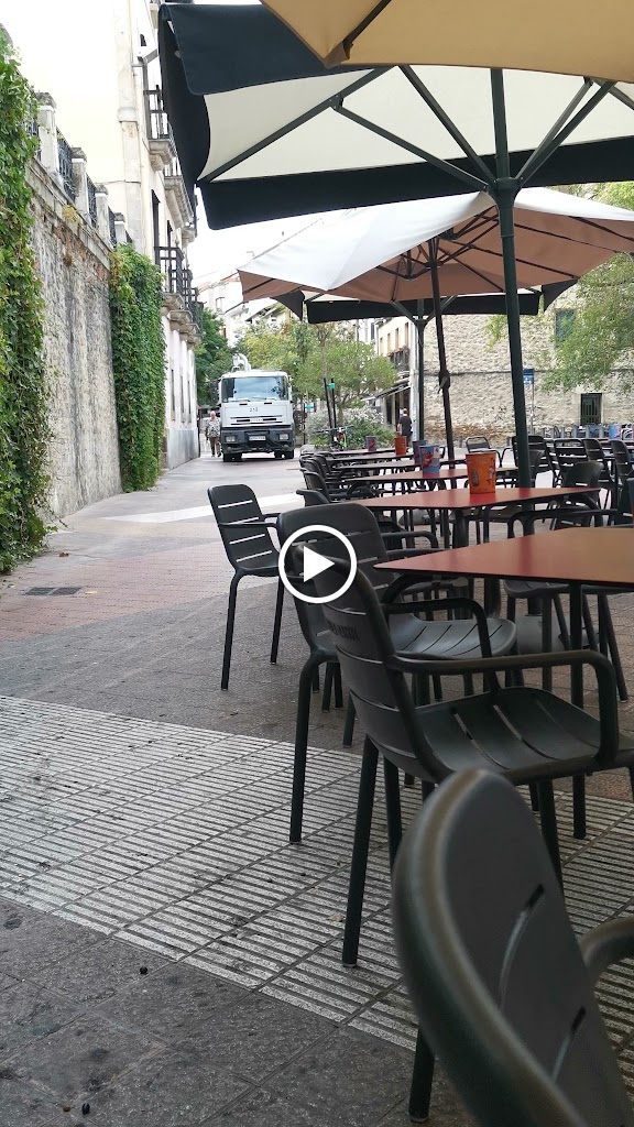 Cafe-Bar Otxanda — Videos