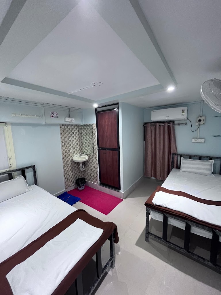 Mama Lodging And Boarding