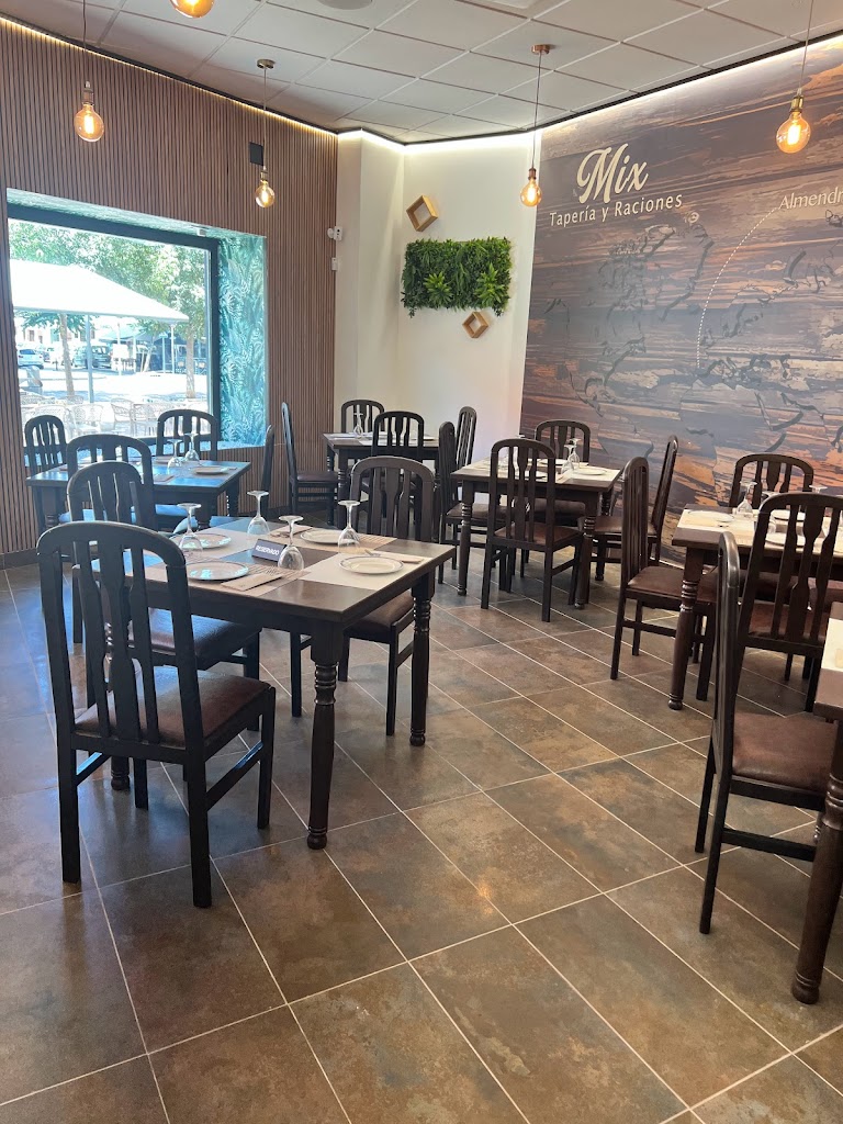 MIX - Taperia y Raciones
