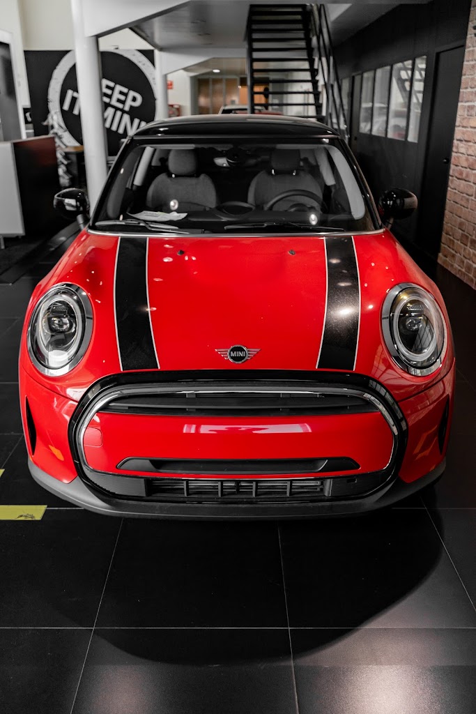 Concesionario Oficial MINI - San Pablo Motor — Interior