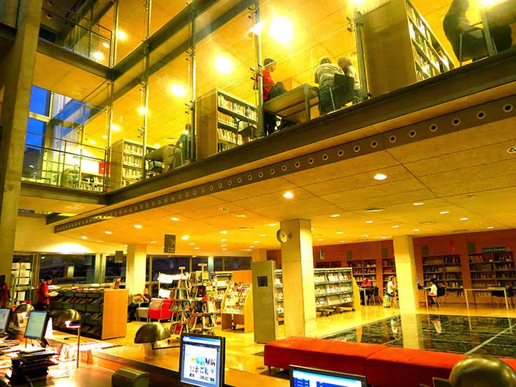 Biblioteca Marcel*li Domingo — Del propietario