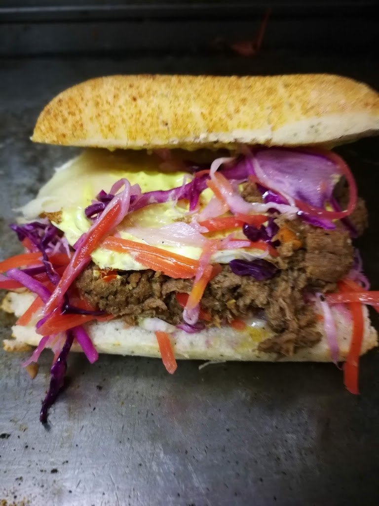 Mi Barito — Comida y bebida