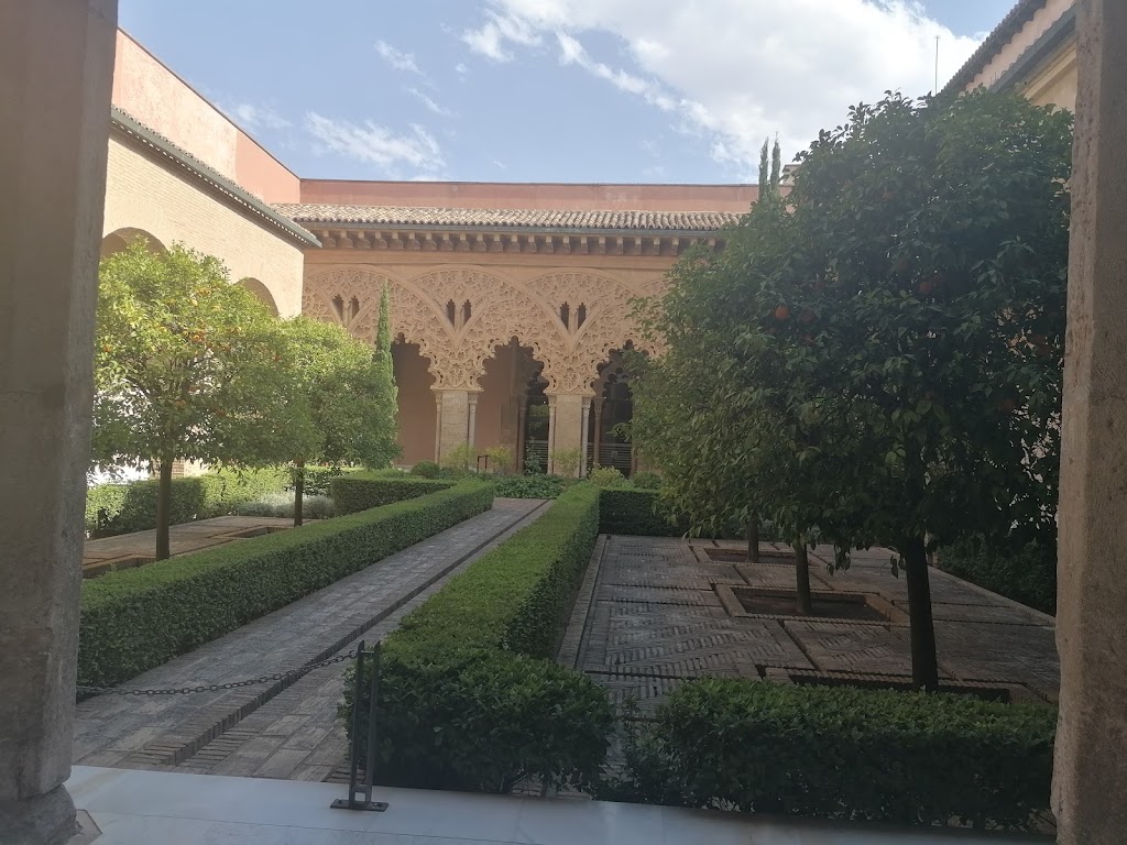 Restaurante Aljaferia — Palacio de la Aljaferia