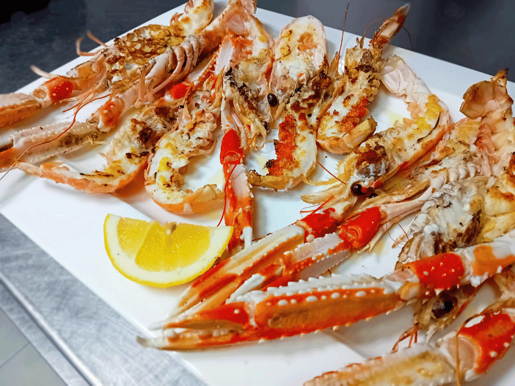 Restaurante Bergantin Vinaros — Comida y bebida