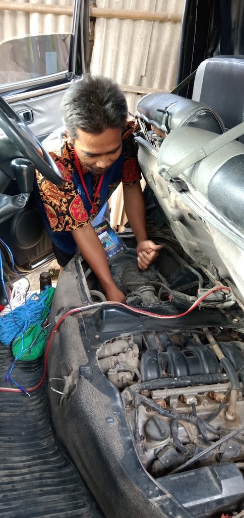 bengkel mobil Rudi auto service