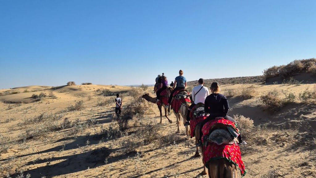 Neer desert camel safari jaisalmer. Desert safari and camel safari in Jaisalmer. Jeep safari